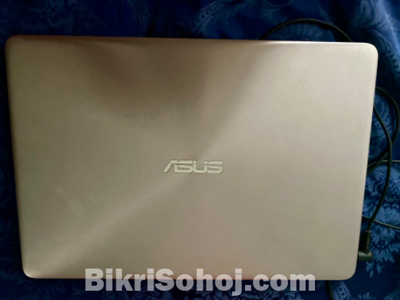 14 inch ASUS Zenbook